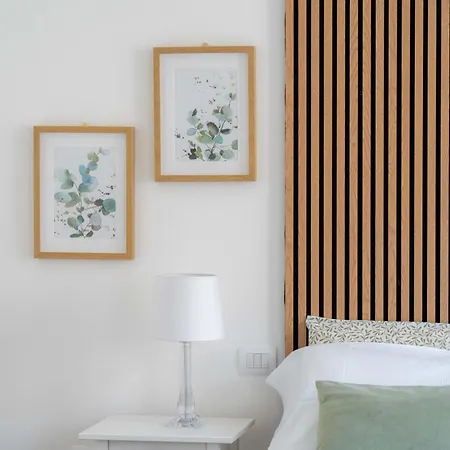 Casa Di Anna アパート ペザロ